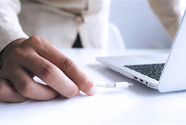 τελευταία εταιρεία περί Usb-γ κινητές συσκευές που χρεώνουν τη λύση σημείου εισόδου
